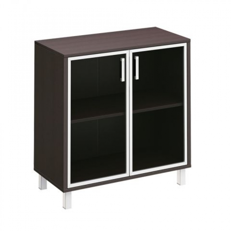 Шкаф низкий для документов две стеклянные двери В 410-822