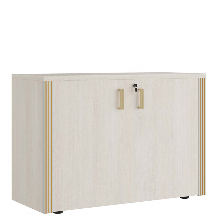 Креденция с декоративными элементами CHG24340204