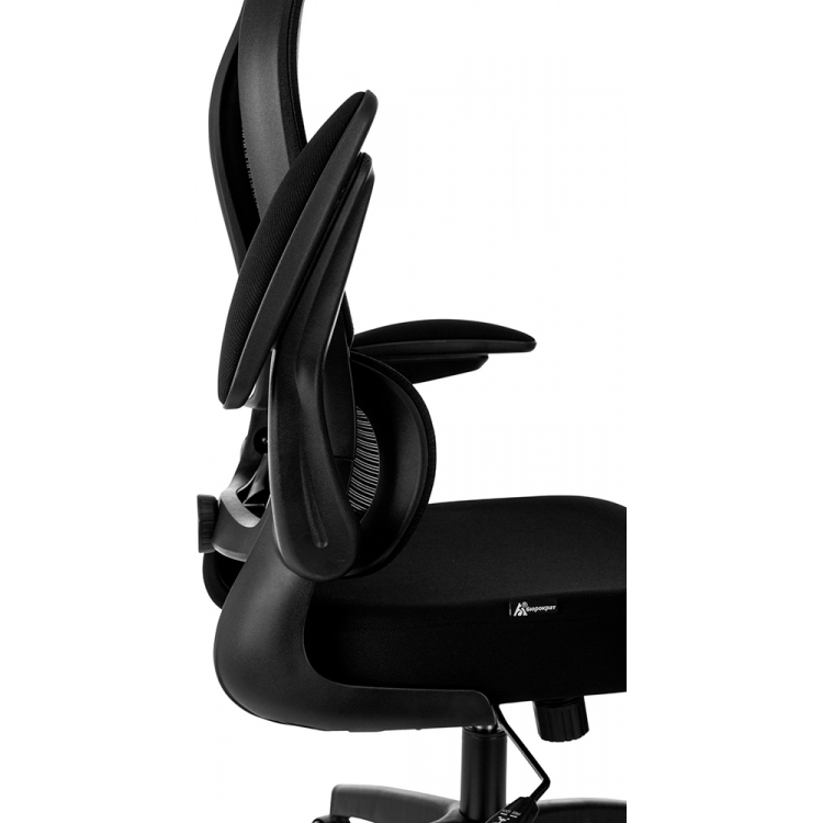 Кресло руководителя Бюрократ Sigma 1 Black