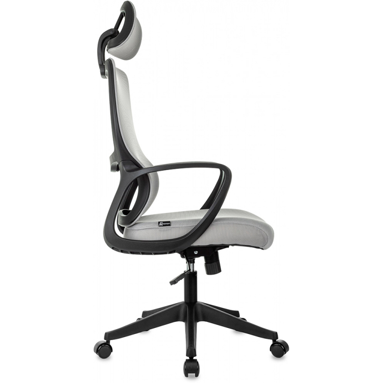 Кресло руководителя Бюрократ Wise Grey