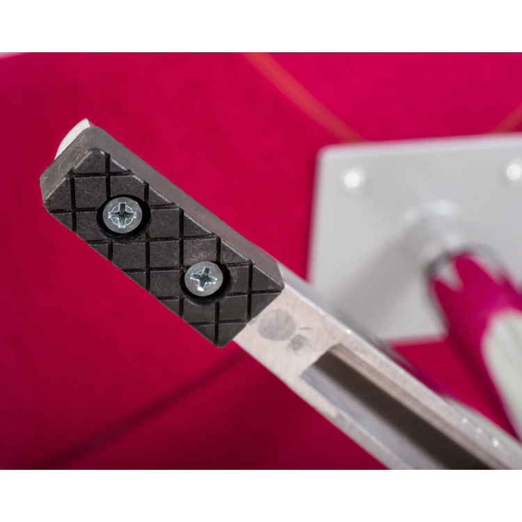 Кресло дизайнерское  SWAN, бордо ткань AF5, алюминиевое основание