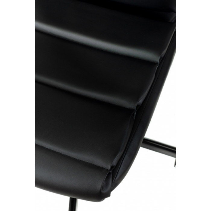 Кресло Бюрократ CH-320M черный эко.кожа