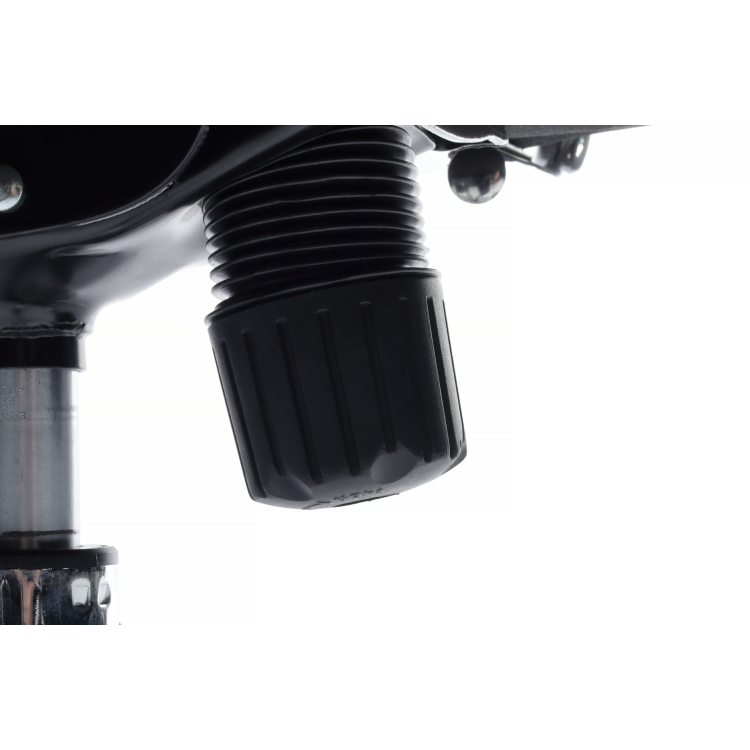 Кресло RCH 9502 Чёрный экокожа