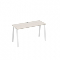 Стол письменный на металлокаркасе TRE 140x60