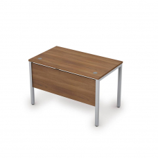 Стол на металлокаркасе прямой рабочий с экраном из ЛДСП 6МД.068