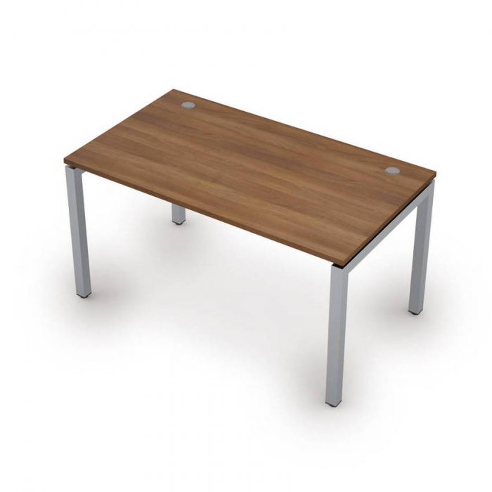 Стол прямой рабочий на металлокаркасе, 50х50 сечение, парящий эффект столешницы 6М.589