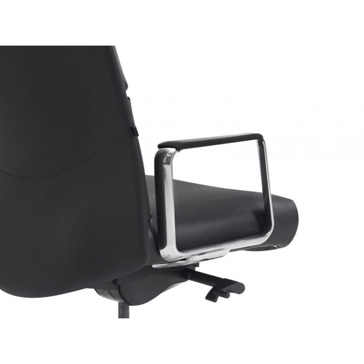 Кресло Newman A2415 Черный