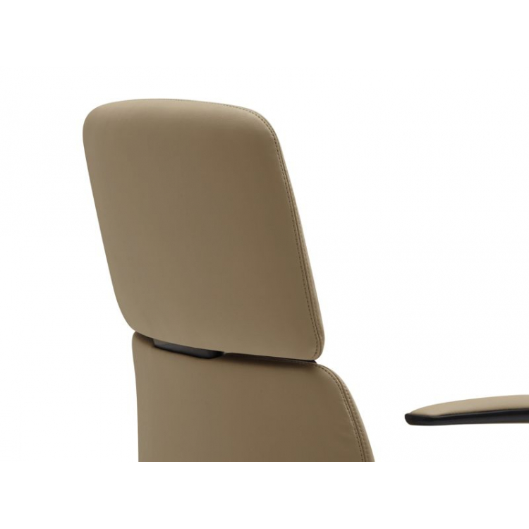 Кресло Venetto-M FK013-B12 Светло-бежевый